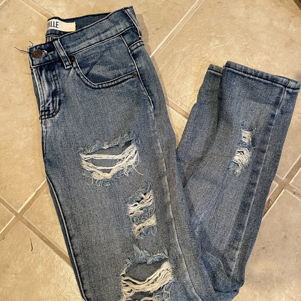 Brandy Melville Distressed Jeans
